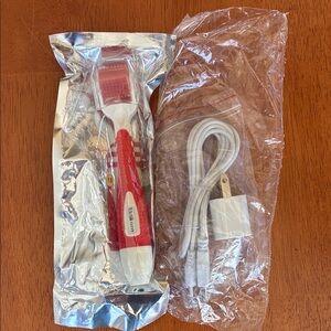 Red LED Derma Roller with USB Charger 1.5mm